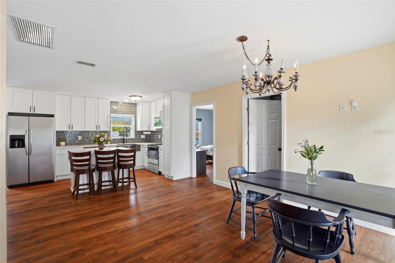 5517 Pershing Street Ne, Saint Petersburg, FL 33703 Photo