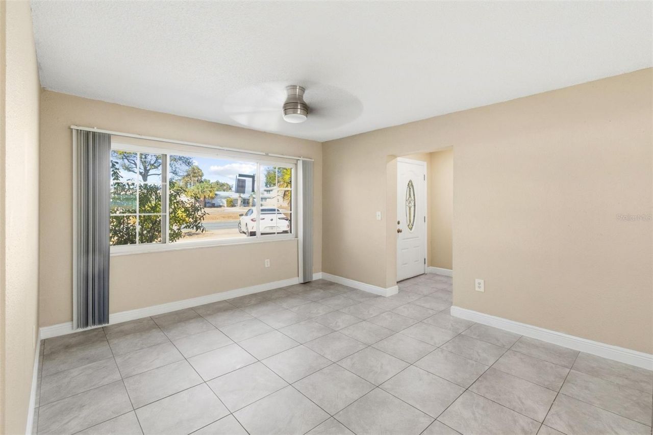 6098 22nd Avenue N, Saint Petersburg, FL 33710 Photo