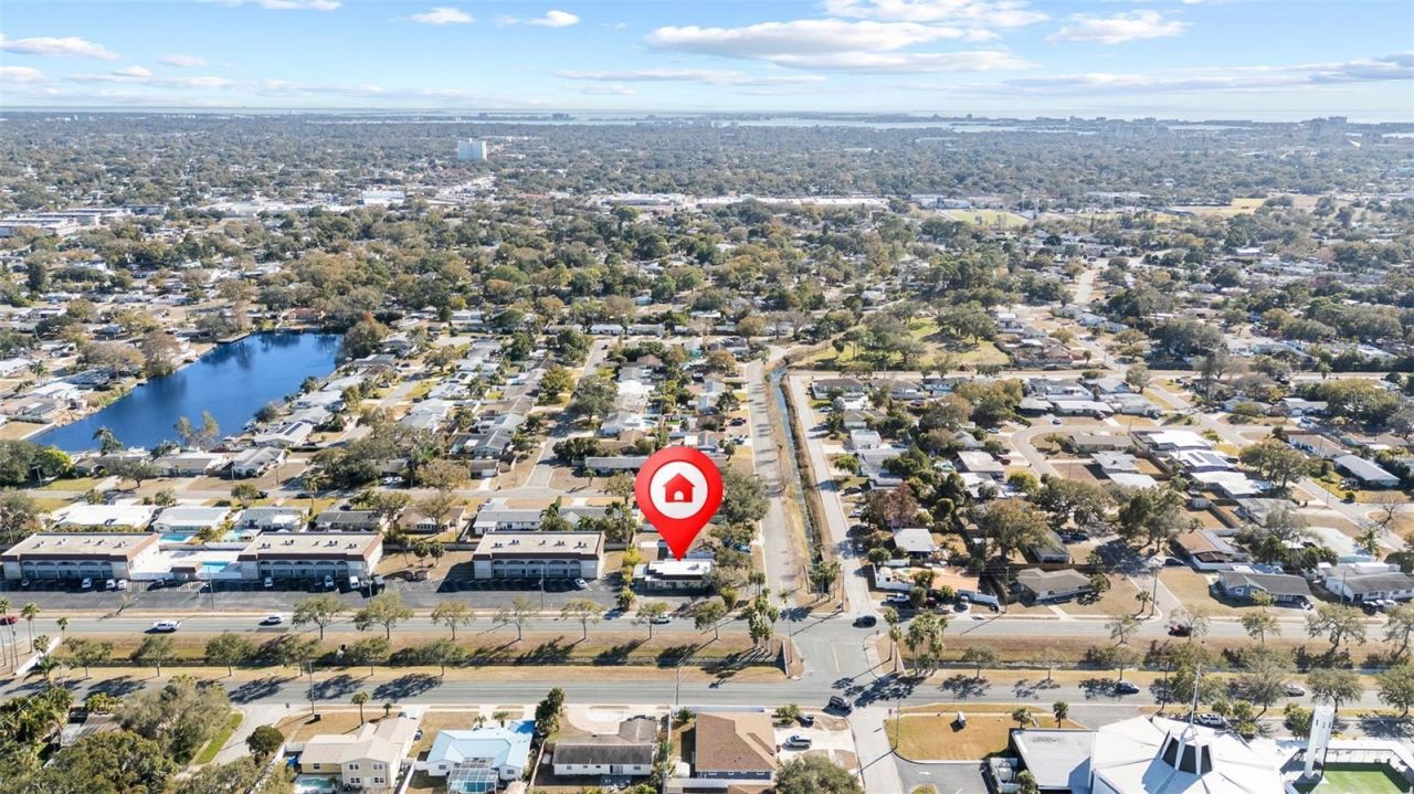 6098 22nd Avenue N, Saint Petersburg, FL 33710 Photo