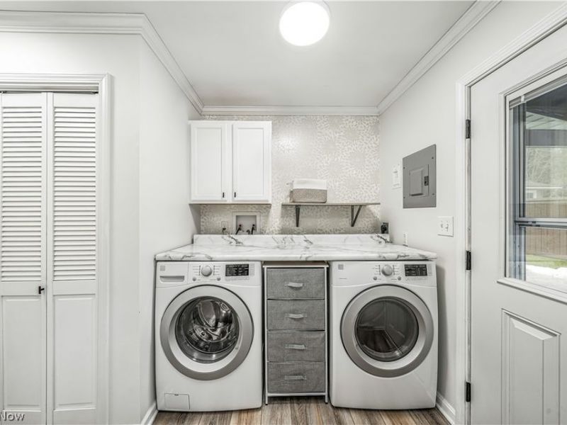 8075 Crestwood Drive, Garrettsville, OH 44231 Photo 25