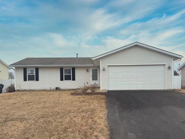 646 Cassandra Way, SOUTH BELOIT, IL 61080