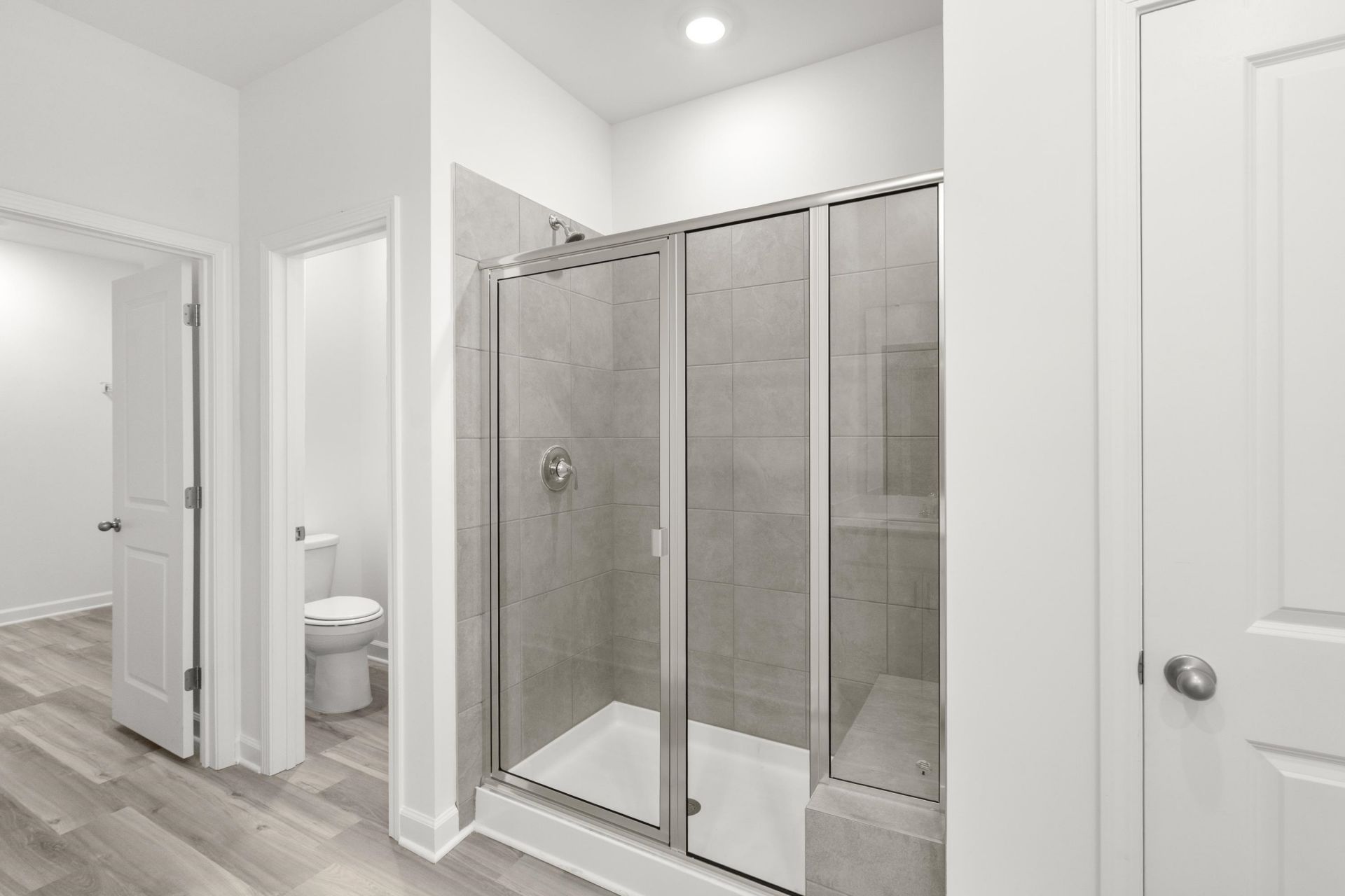 8235 Essence Dr. Photo 36