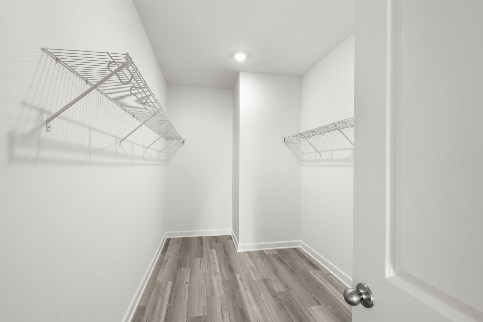 8235 Essence Dr. Photo 40