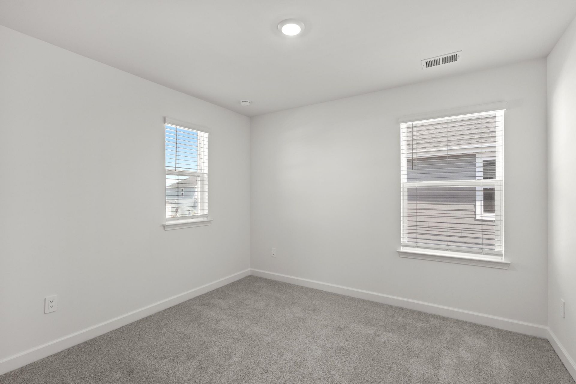 8235 Essence Dr. Photo 42