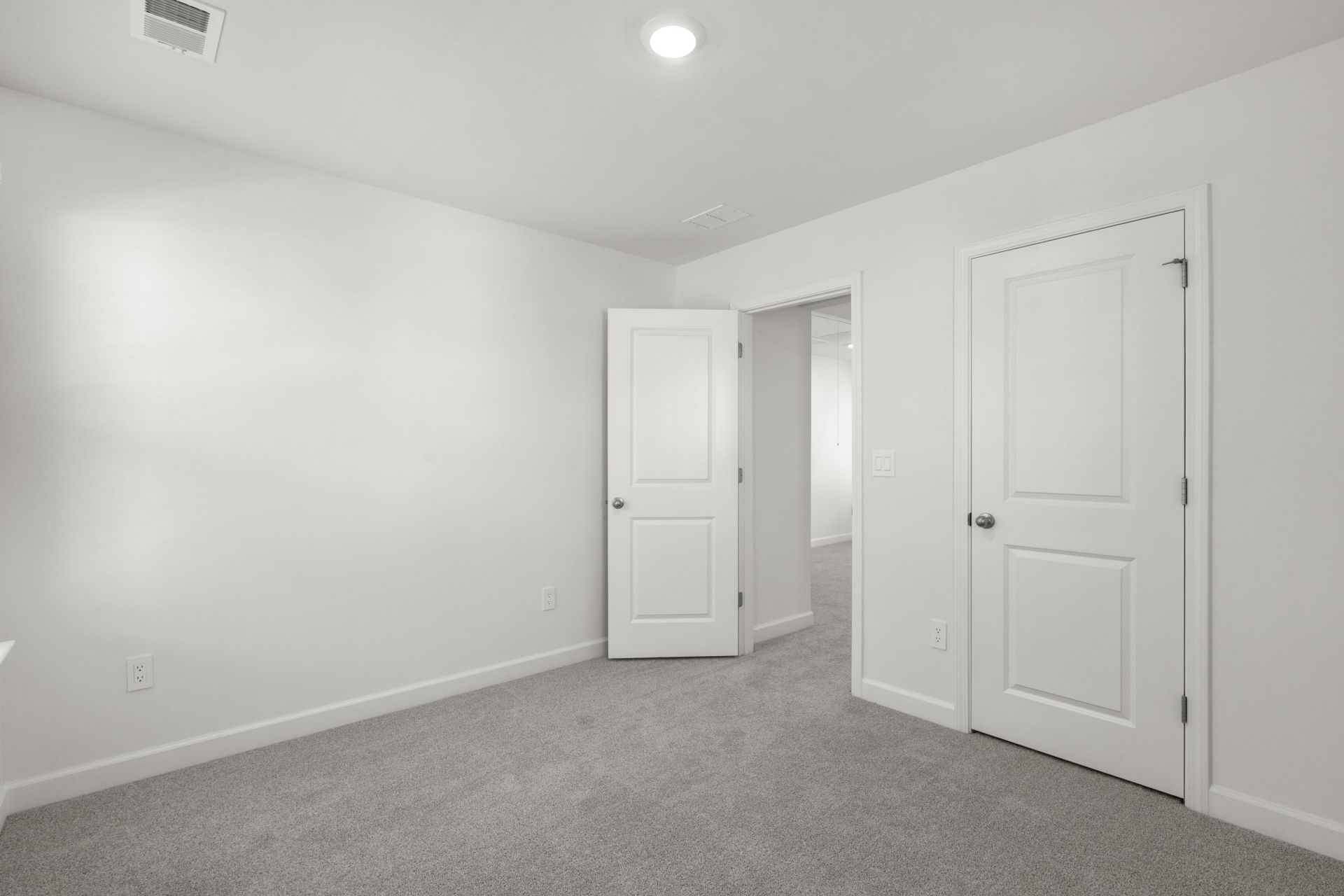 8235 Essence Dr. Photo 43