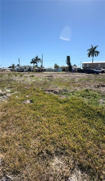 3780 Coconut Dr, Saint James City, FL 33956 Photo