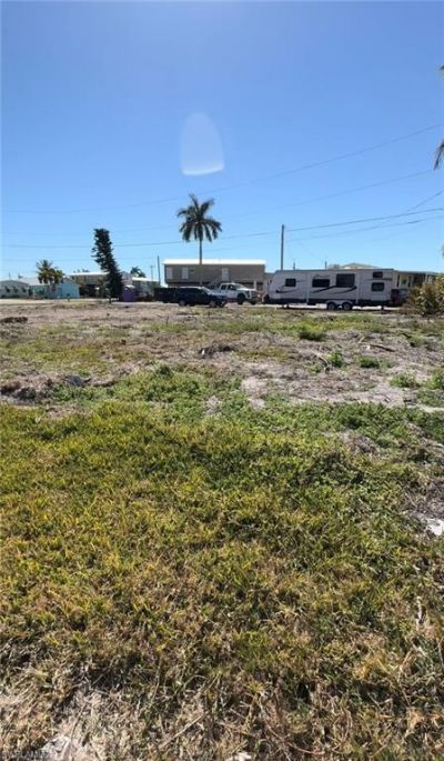 3780 Coconut Dr, Saint James City, FL 33956 Photo