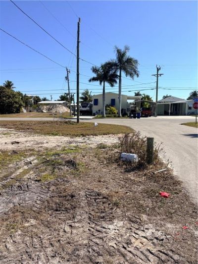 3780 Coconut Dr, Saint James City, FL 33956 Photo