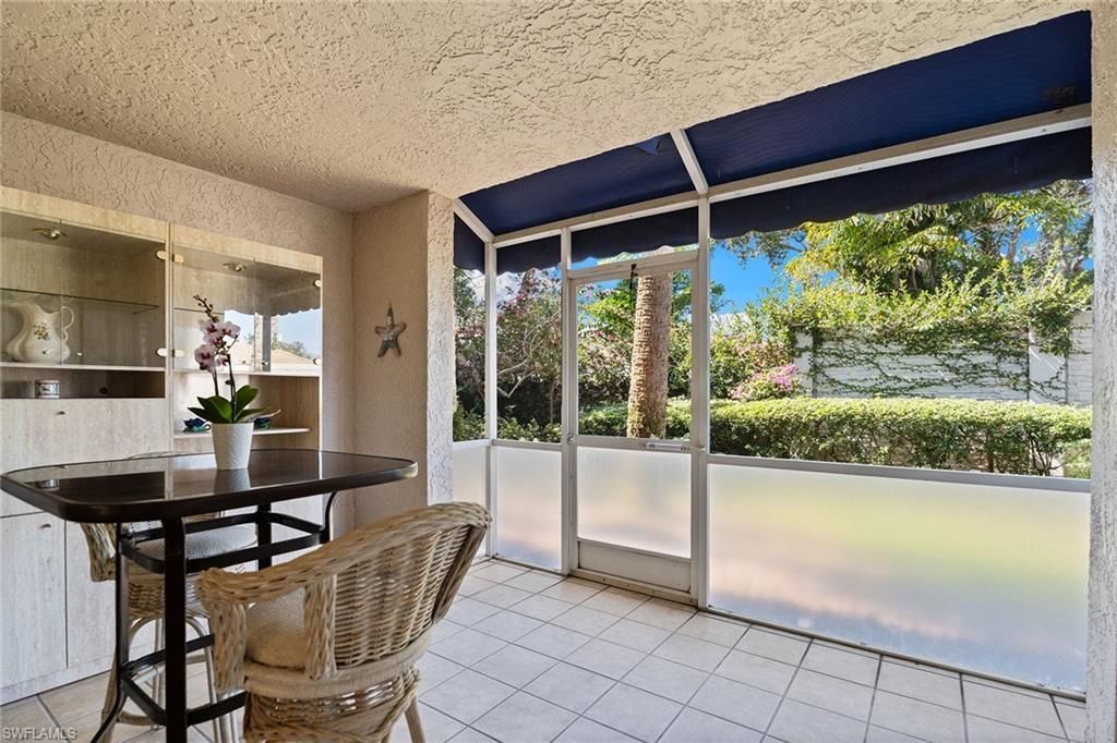 821 Gulf Pavilion Dr, Unit 106, Naples, FL 34108 Photo