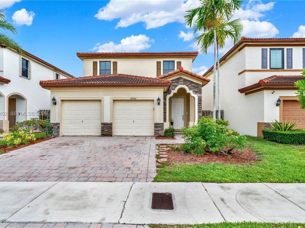 22746 SW 92nd Pl , Cutler Bay, FL 33190