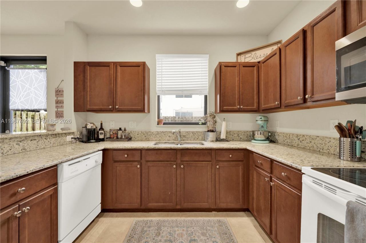 22746 SW 92nd Pl , Cutler Bay, FL 33190 Photo