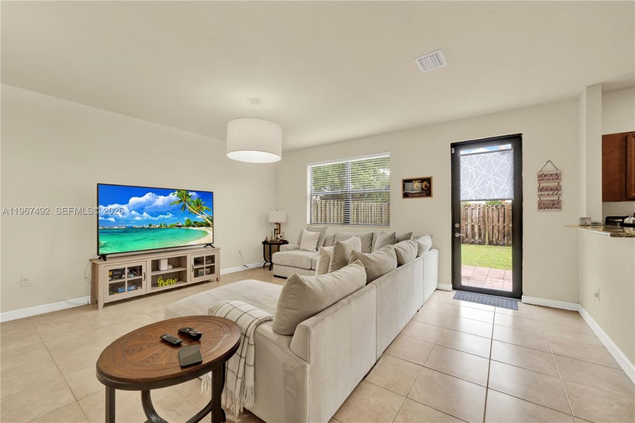 22746 SW 92nd Pl , Cutler Bay, FL 33190 Photo