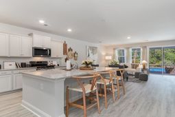 743 Hadara Dr photo 4