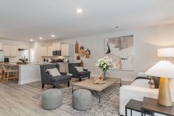 743 Hadara Dr photo 4