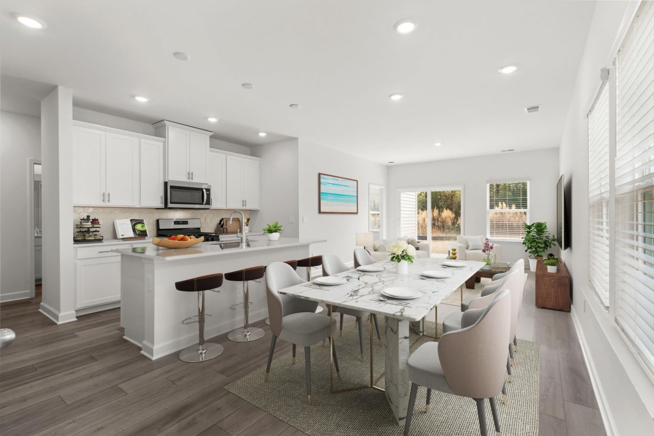 8227 Essence Dr. Photo 4