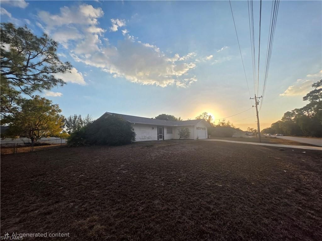 518 Jacaranda Pkwy E, Cape Coral, FL 33909 Photo