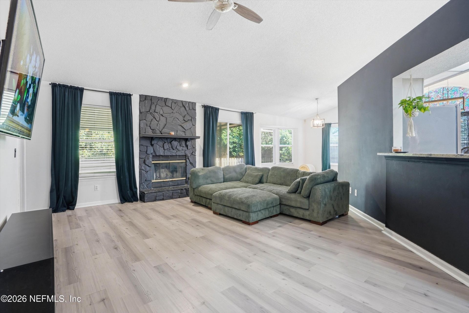 7737 Mistwood Circle E, Jacksonville, FL 32244 Photo