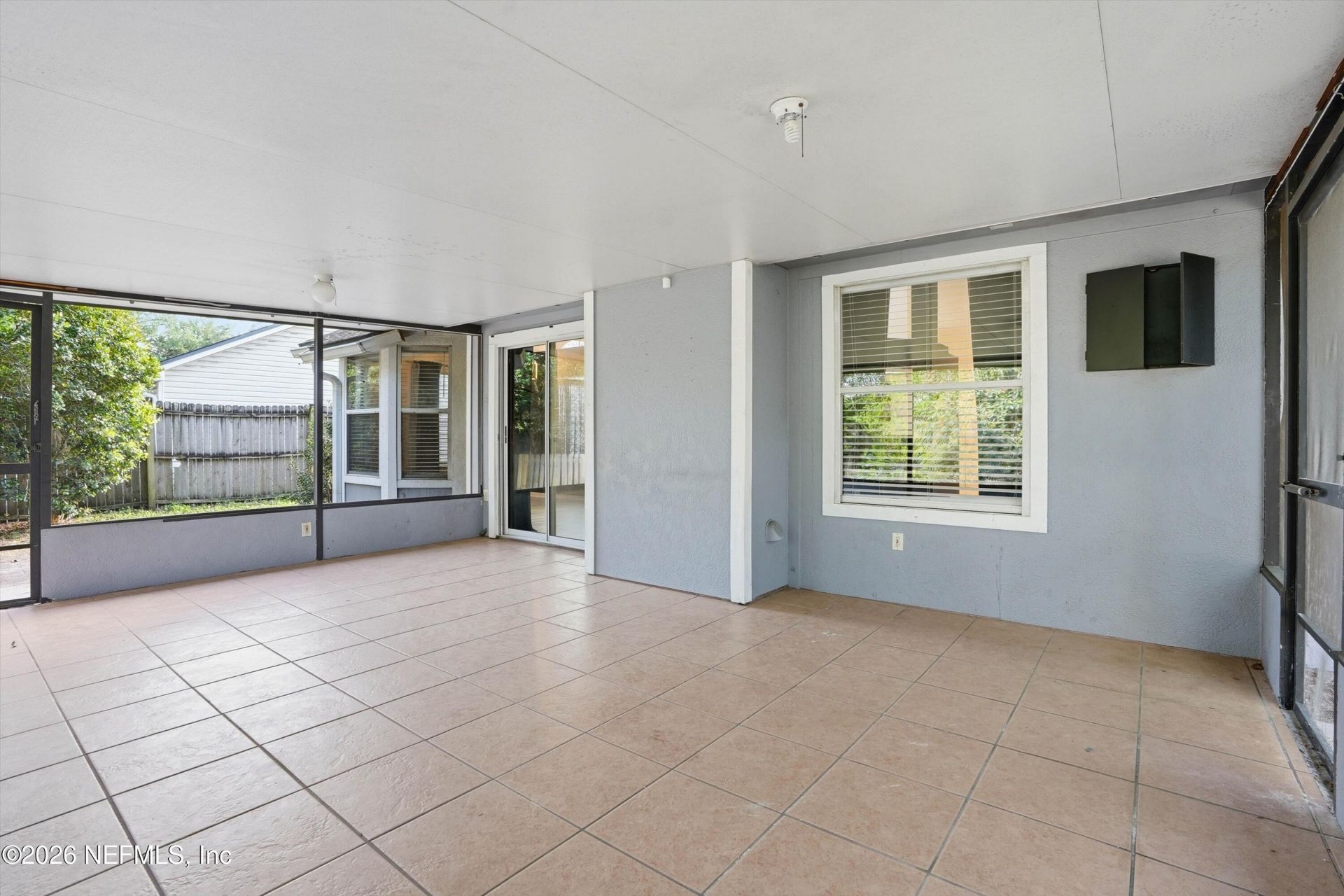 7737 Mistwood Circle E, Jacksonville, FL 32244 Photo