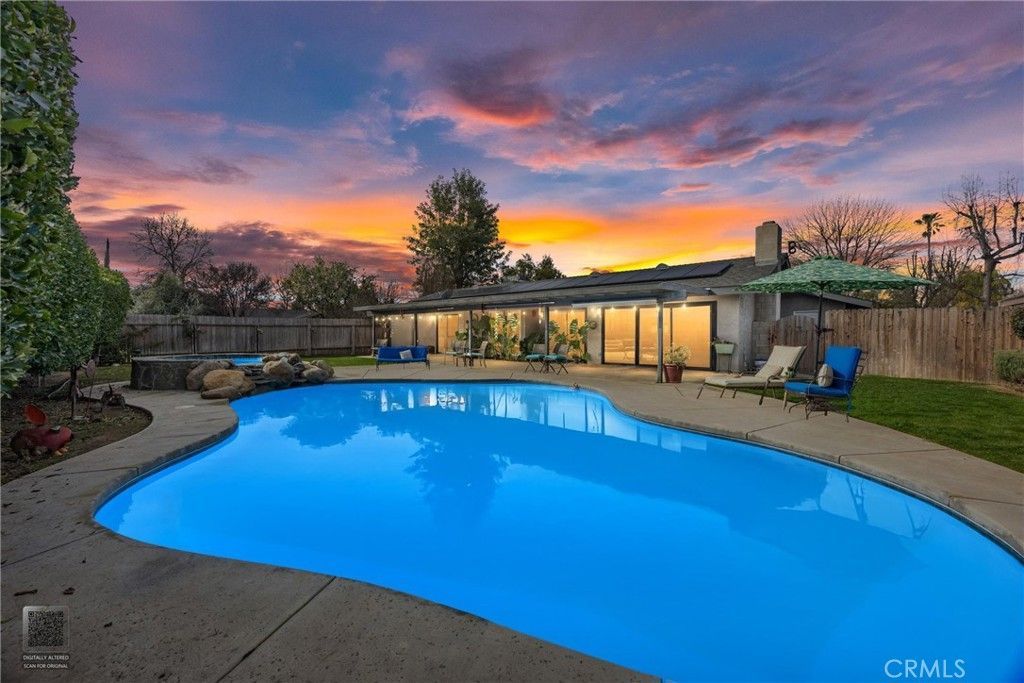 1504 Moraine Court, Bakersfield, CA 93309 Main Photo