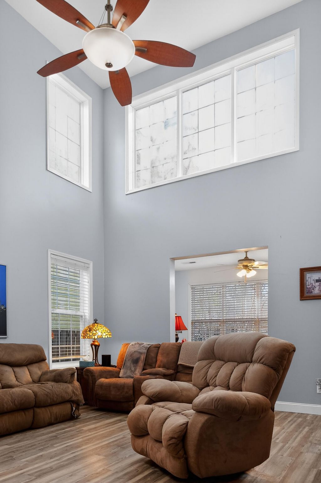 9430 Ayscough Road Photo 15