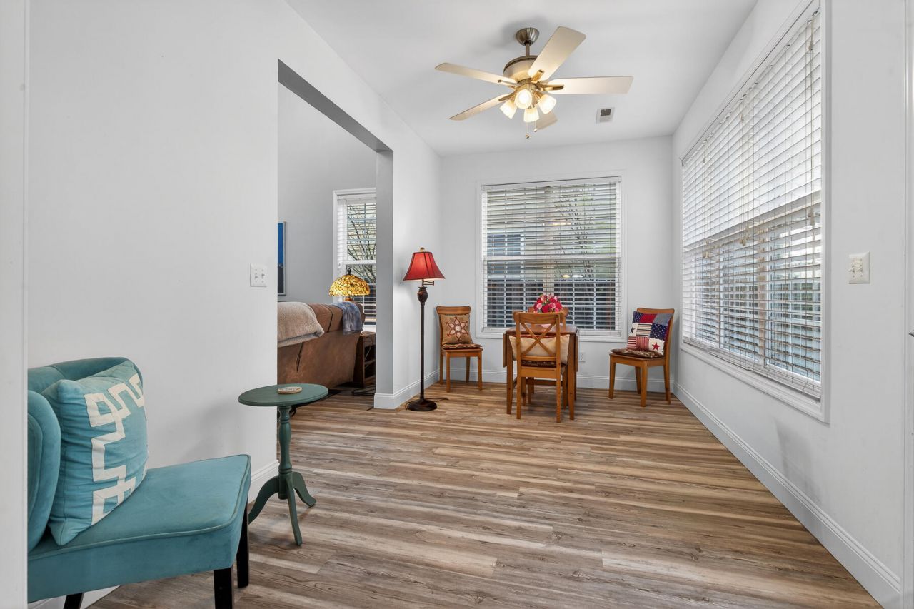 9430 Ayscough Road Photo 18