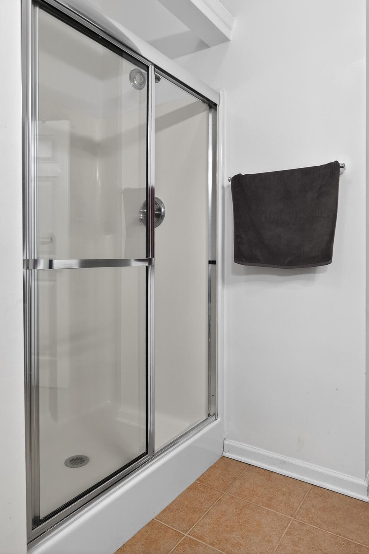 9430 Ayscough Road Photo 43