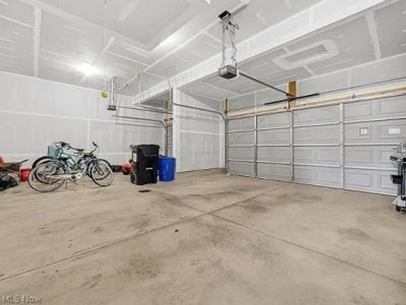 8960 Leatherleaf Drive, Columbia Station, OH 44028 Photo 29