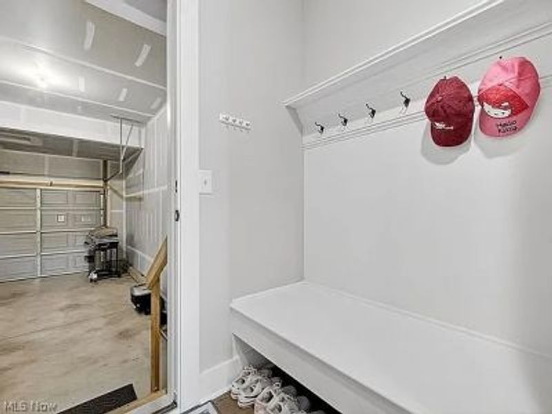 8960 Leatherleaf Drive, Columbia Station, OH 44028 Photo 30