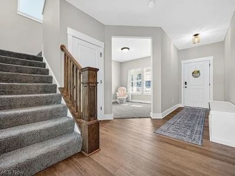 8960 Leatherleaf Drive, Columbia Station, OH 44028 Photo 7