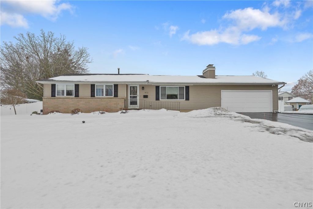 413 Volney Drive, Syracuse, NY 13212 Main Photo