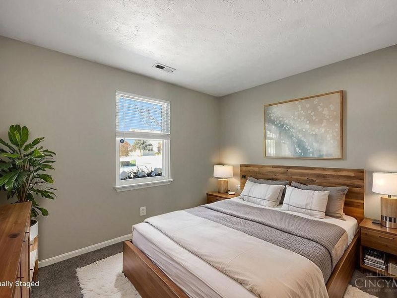 6352 Lakota Meadows Drive, Liberty Township, OH 45044 Photo 8