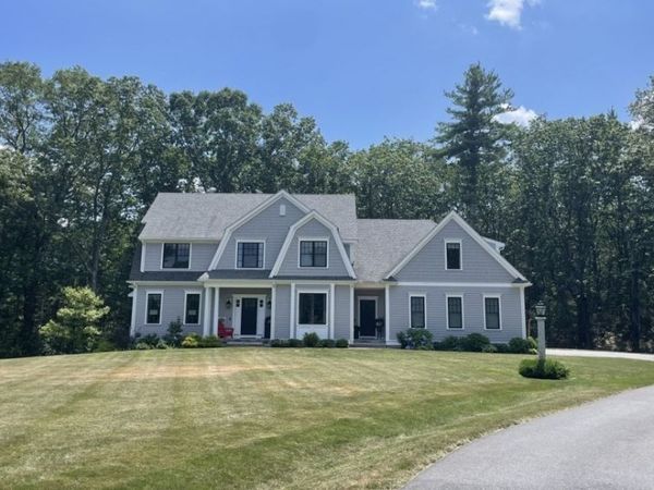 82 Chestnut Lane, Carlisle, MA 01741