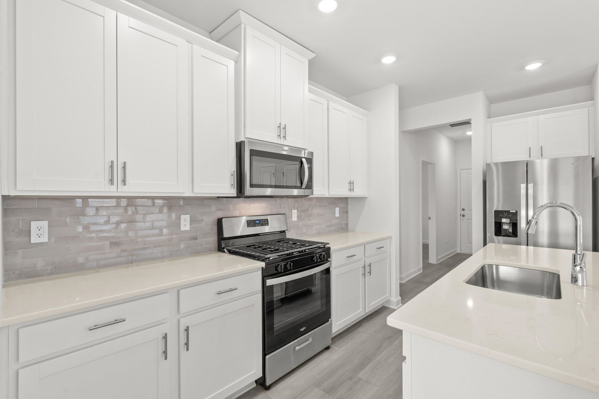 8213 Essence Dr. Photo 15