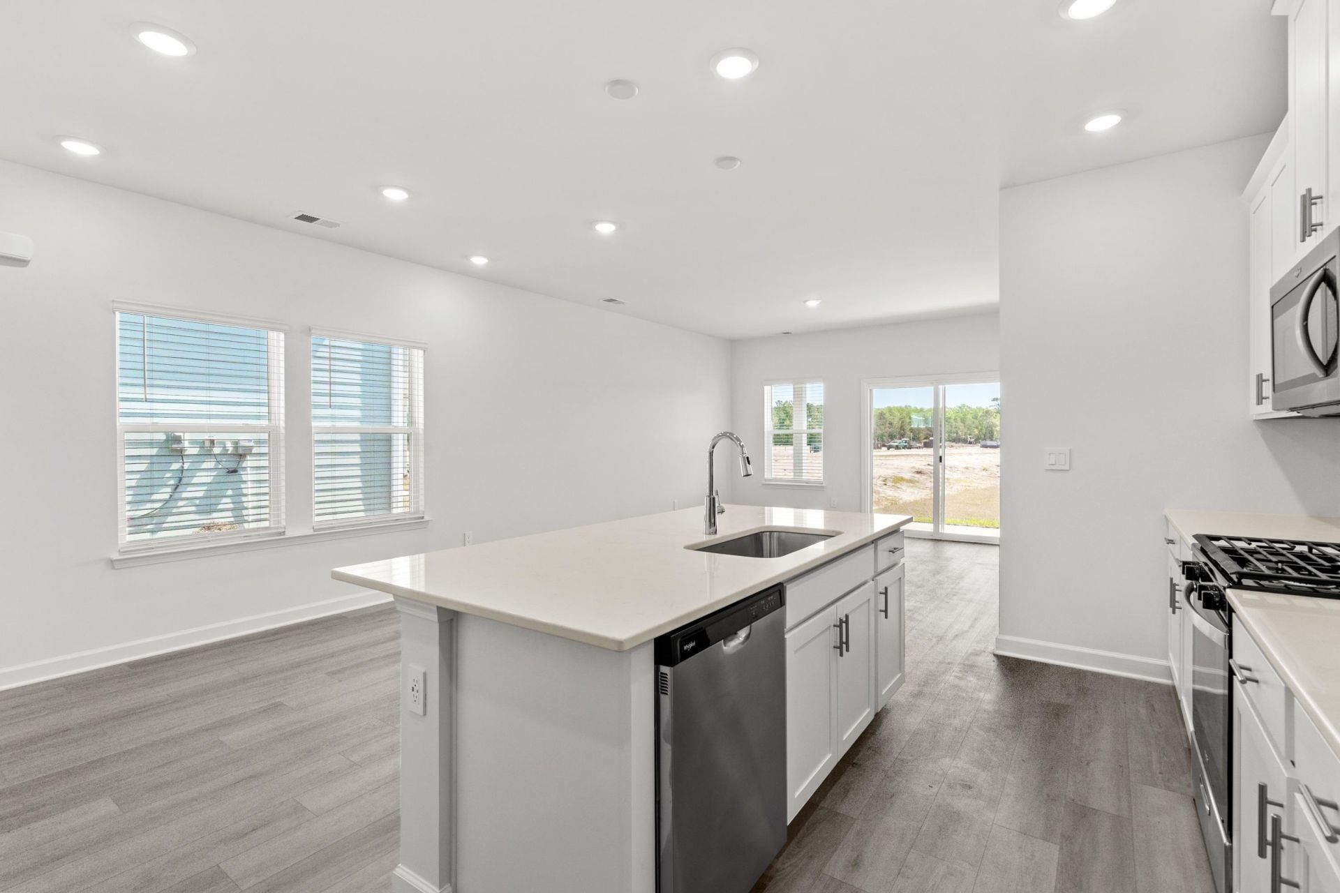 8213 Essence Dr. Photo 19