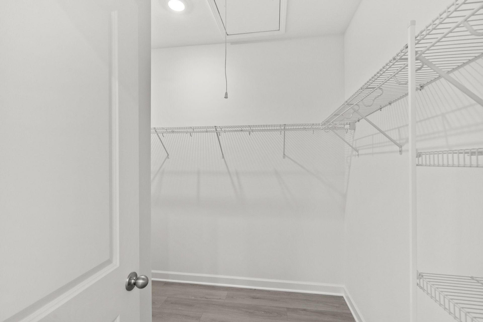 8213 Essence Dr. Photo 29