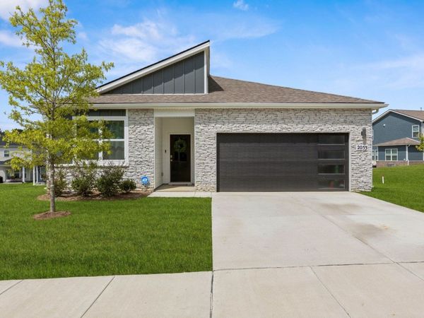 2053 Mackinac Bend , Gallatin, TN 37066