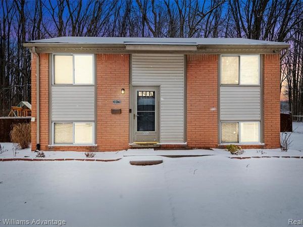 38478 Loruss Avenue, Westland, MI 48186
