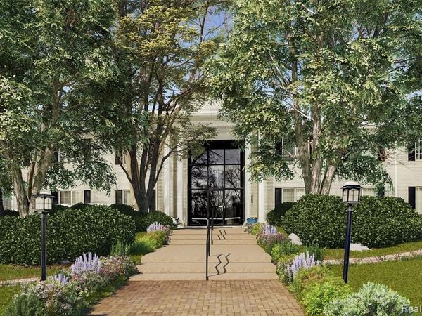 32023 W 14 MILE Road, Farmington Hills, MI 48334