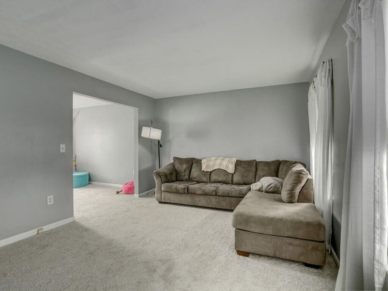 6536 Knob Court, Florence, KY 41042 Photo 4