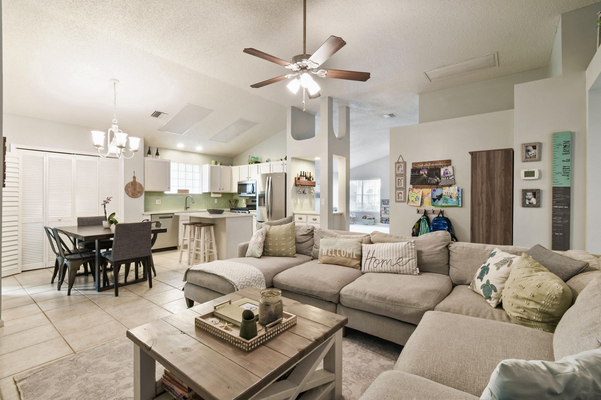 409 Woodview Circle, Palm Beach Gardens, FL 33418 Photo