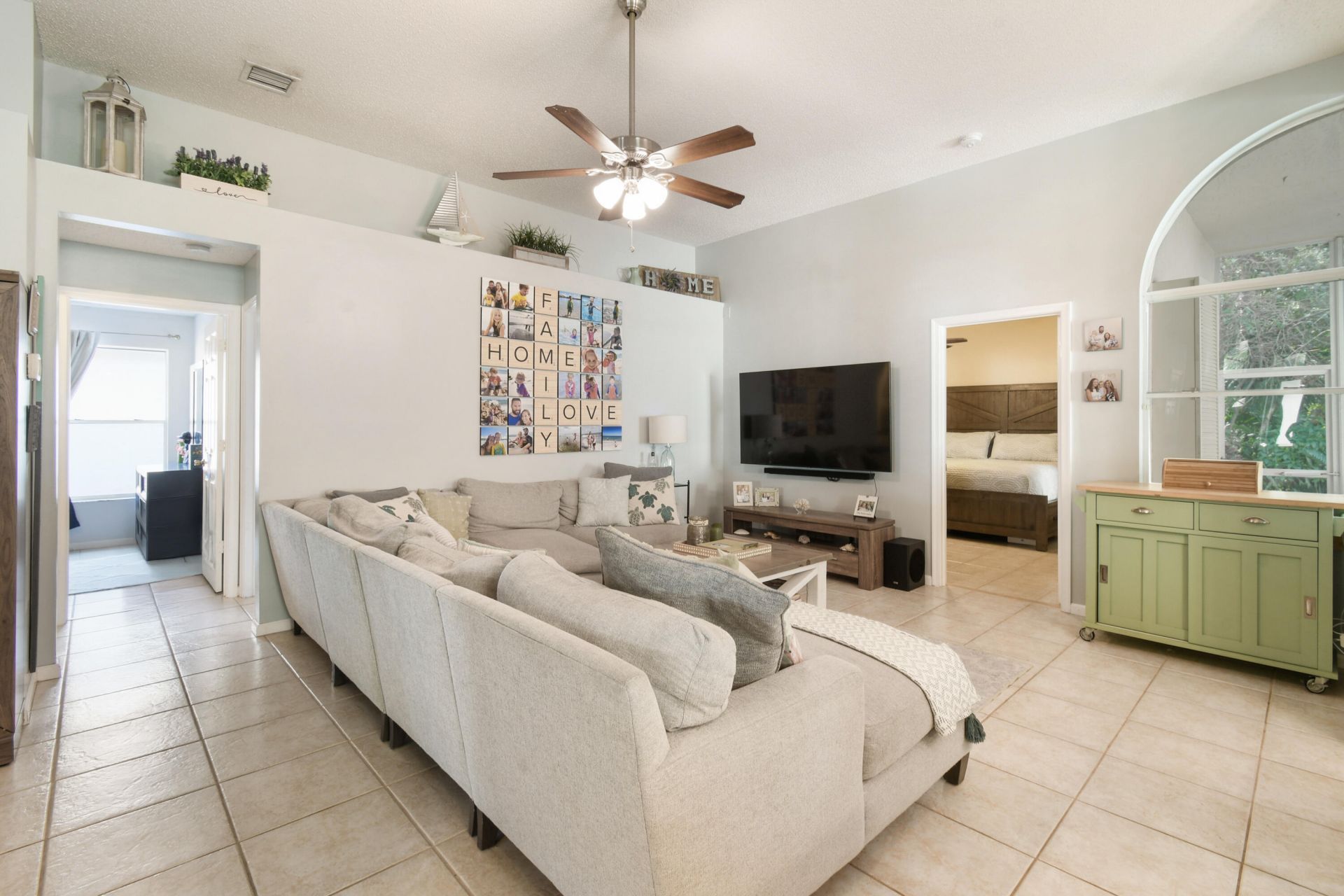 409 Woodview Circle, Palm Beach Gardens, FL 33418 Photo