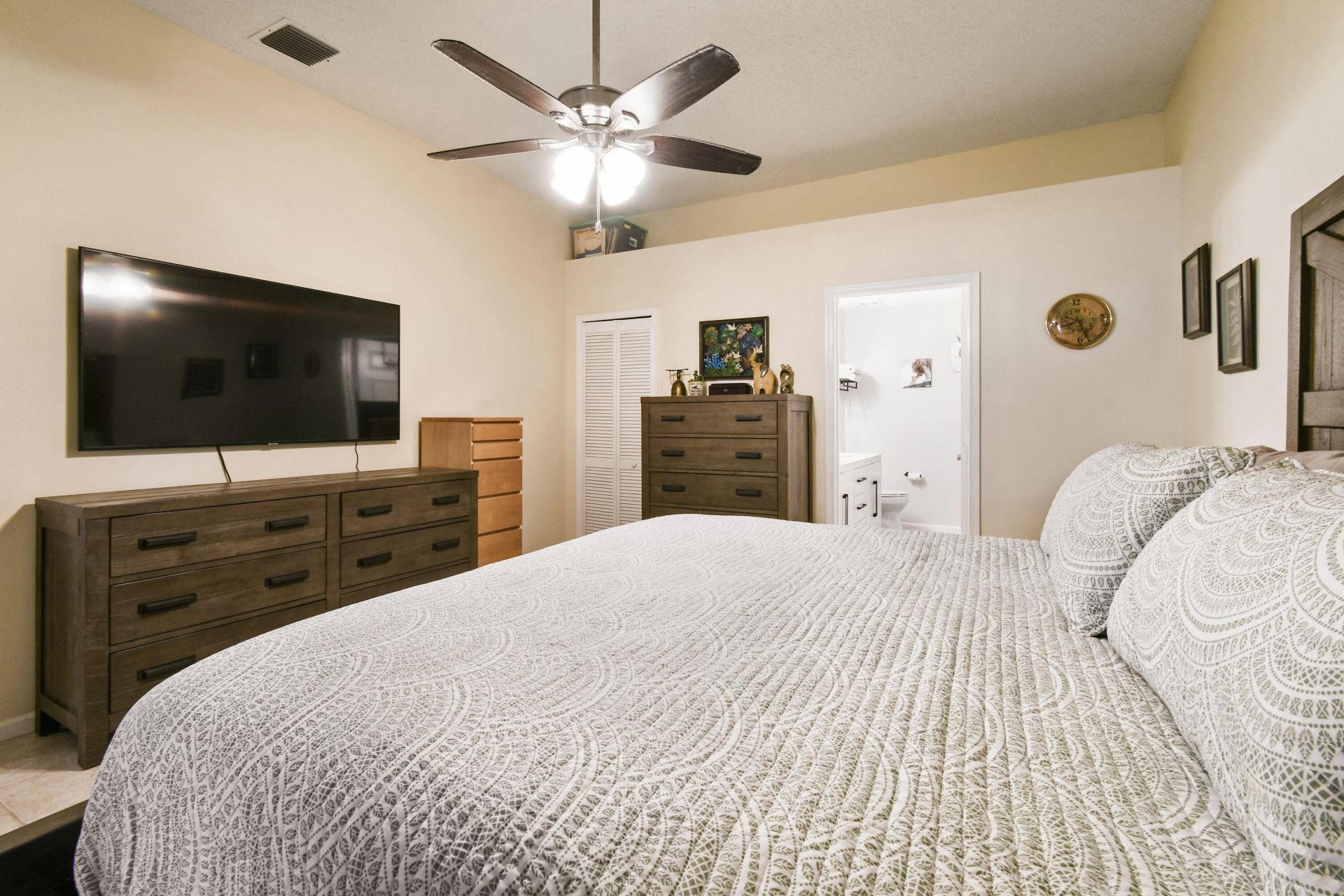 409 Woodview Circle, Palm Beach Gardens, FL 33418 Photo