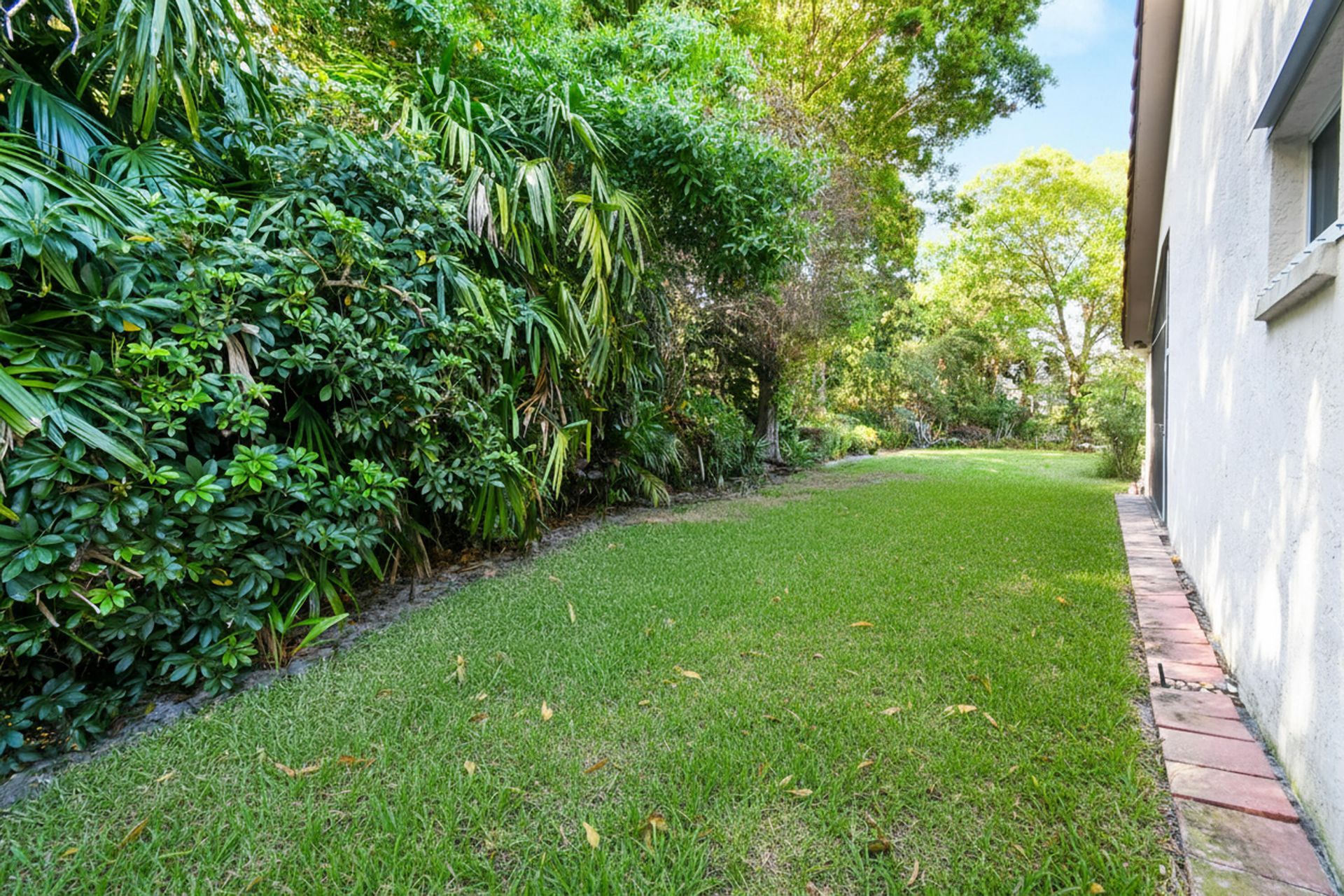 409 Woodview Circle, Palm Beach Gardens, FL 33418 Photo