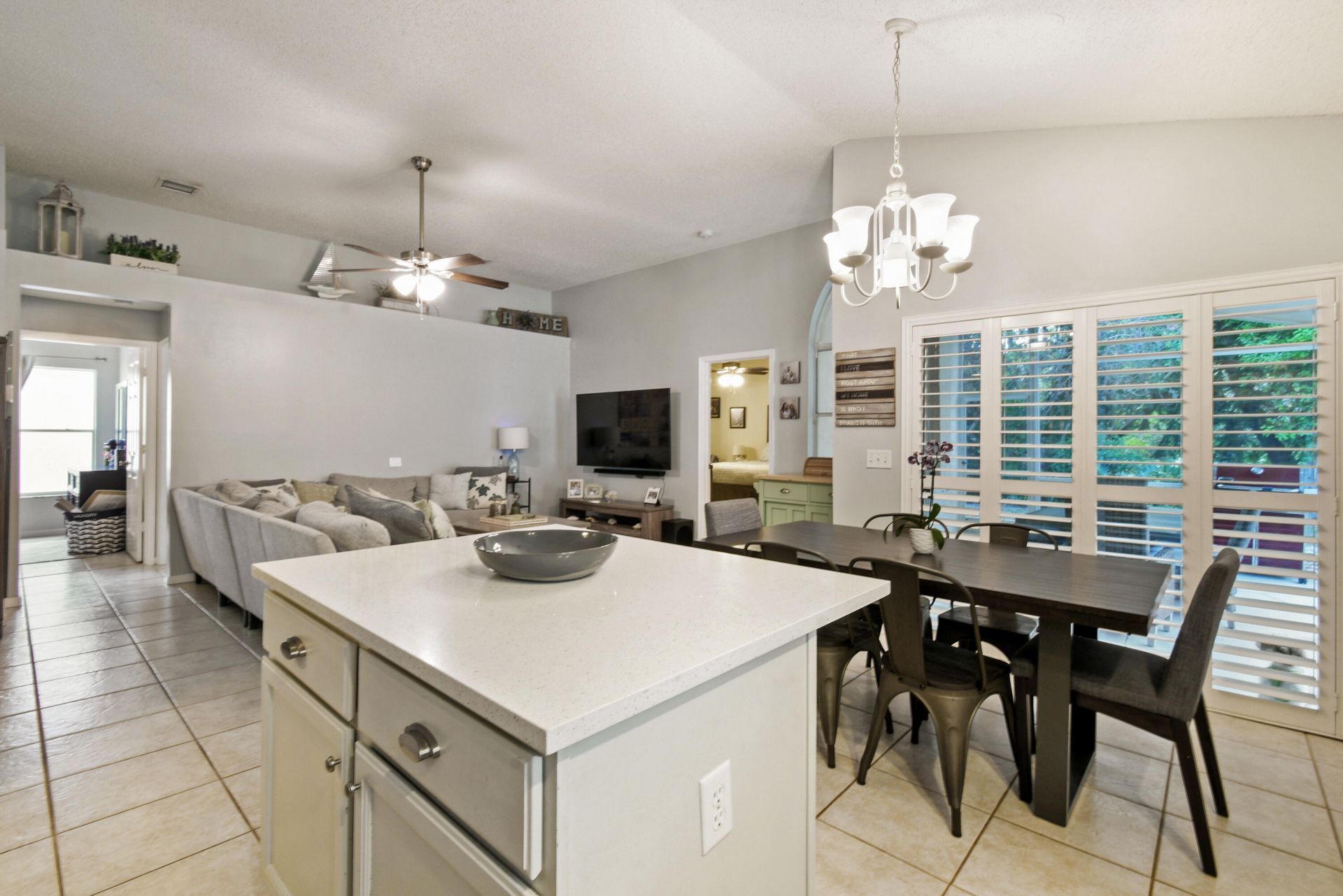 409 Woodview Circle, Palm Beach Gardens, FL 33418 Photo