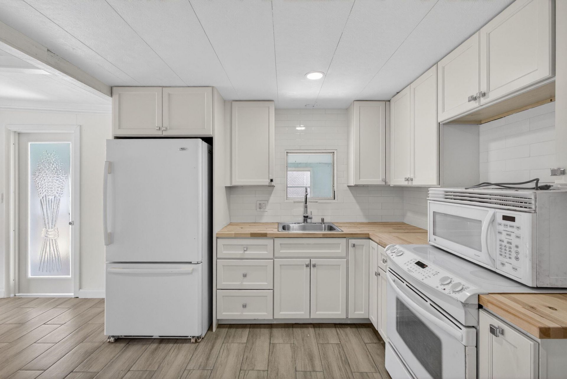 8420 SE Eagle Avenue, Hobe Sound, FL 33455 Photo