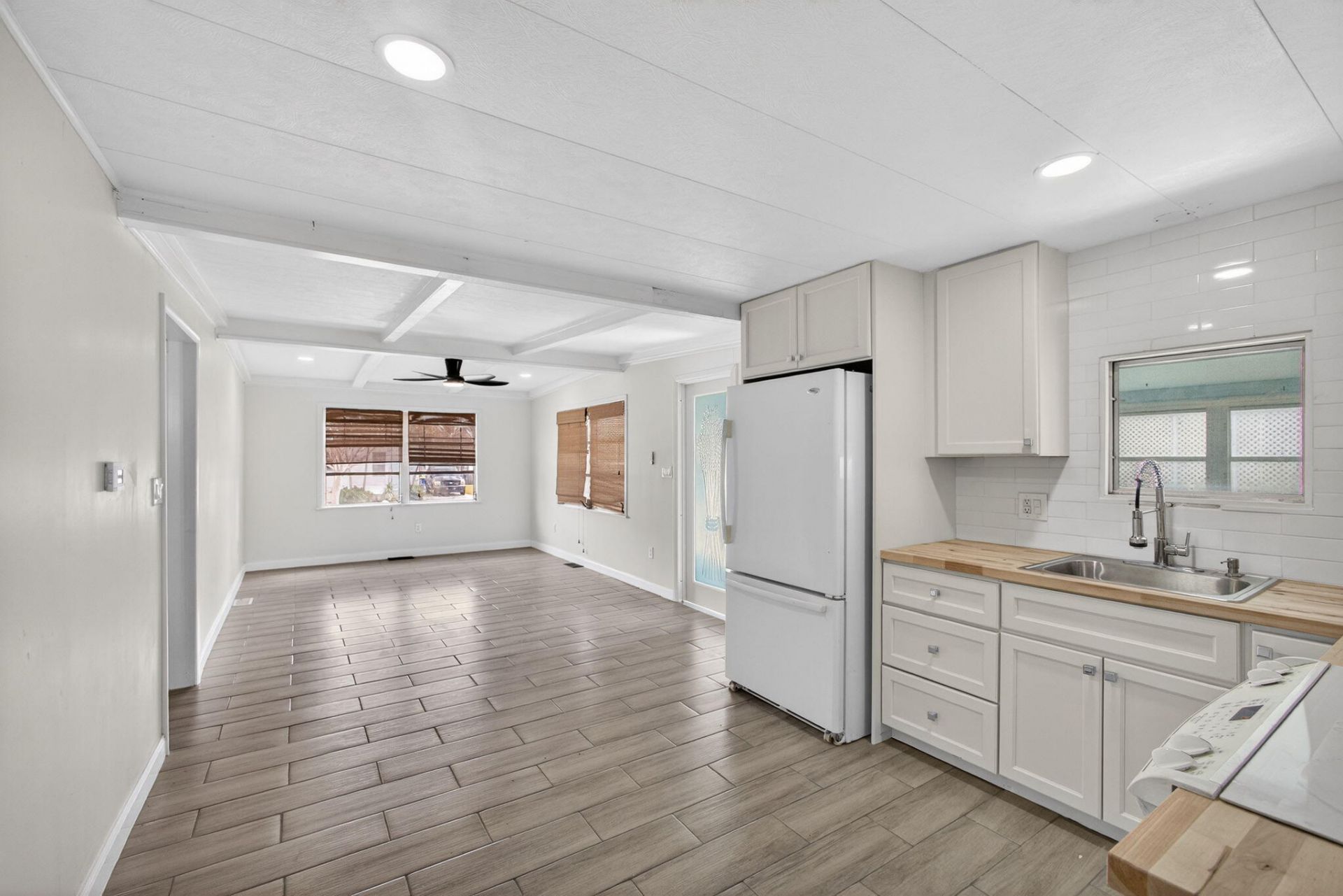 8420 SE Eagle Avenue, Hobe Sound, FL 33455 Photo