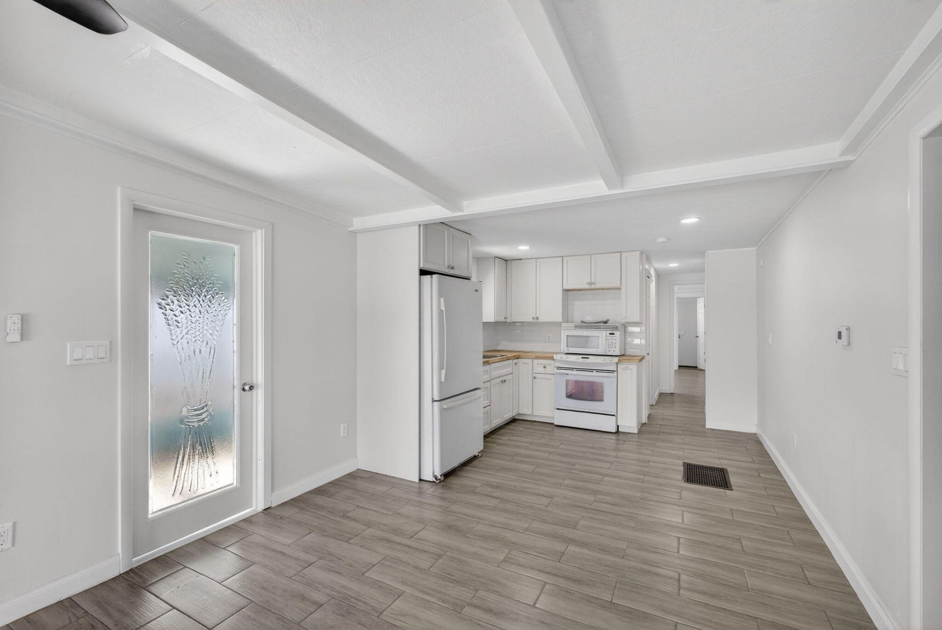 8420 SE Eagle Avenue, Hobe Sound, FL 33455 Photo