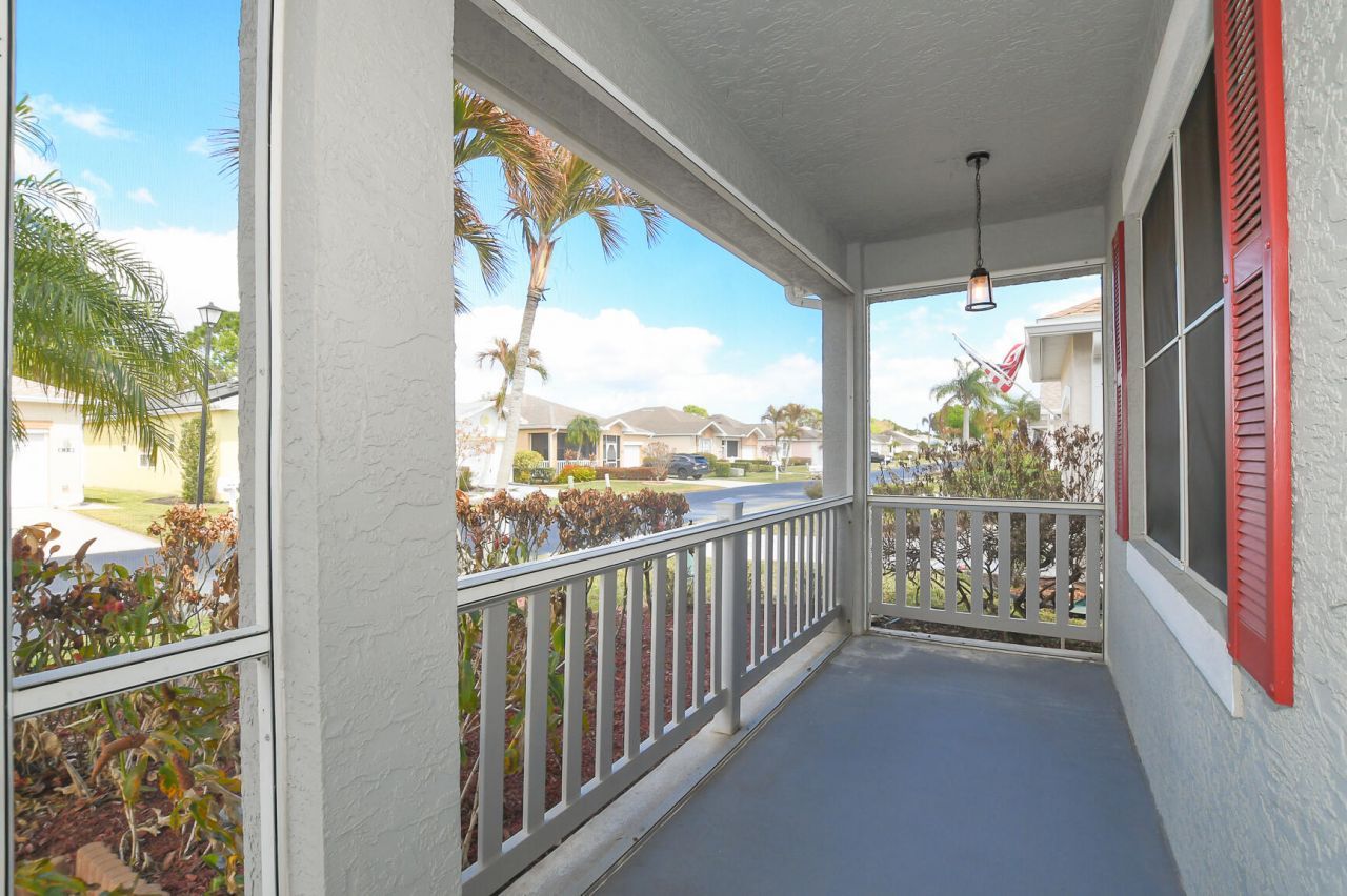 569 NW Cortina Lane, Port Saint Lucie, FL 34986 Photo