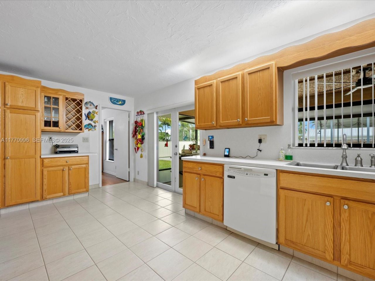 102 Chapel Lane, Tequesta, FL 33469 Photo
