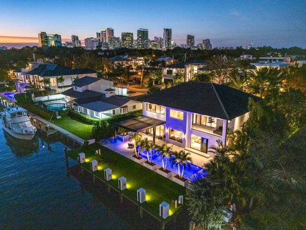 1520 SE 10th St, Fort Lauderdale, FL 33316